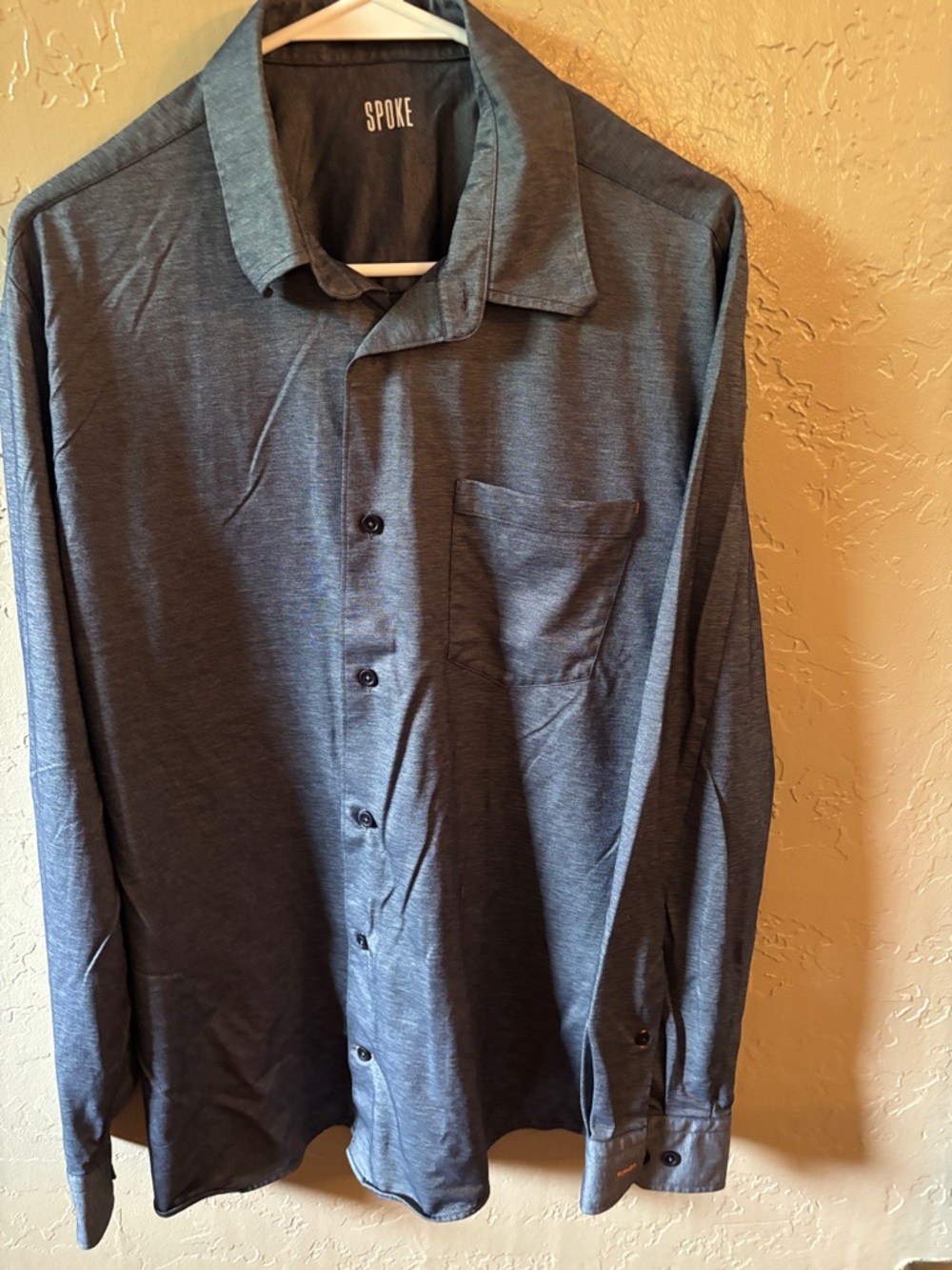 Spoke Men's Long-Sleeve Dress Shirt in Charcoal Gray